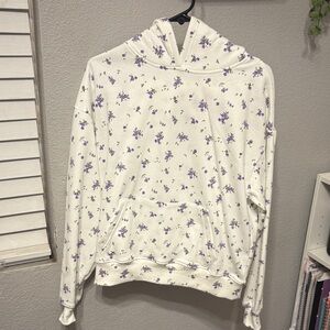 Floral Print Women's Hoodie Sweater
Demetra x Aeropostale